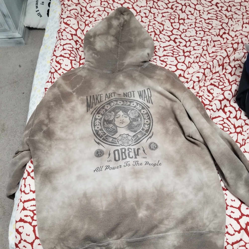 Obey hoodie